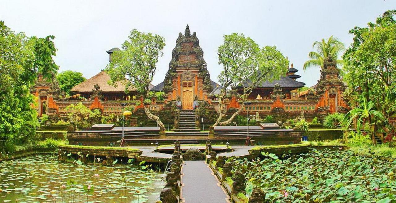 Ubud River Campuhan Villa Exterior foto